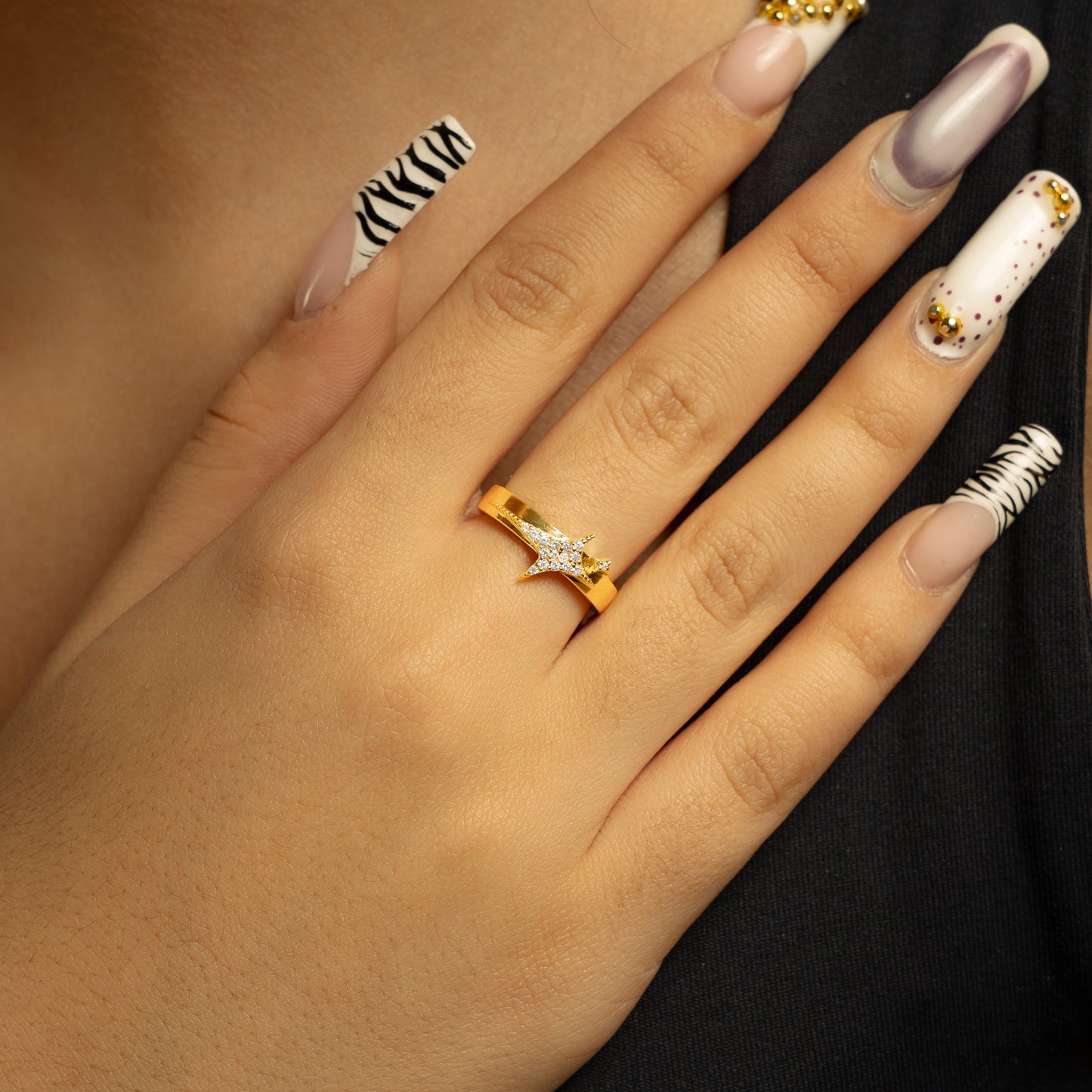 Iced signature ring gold