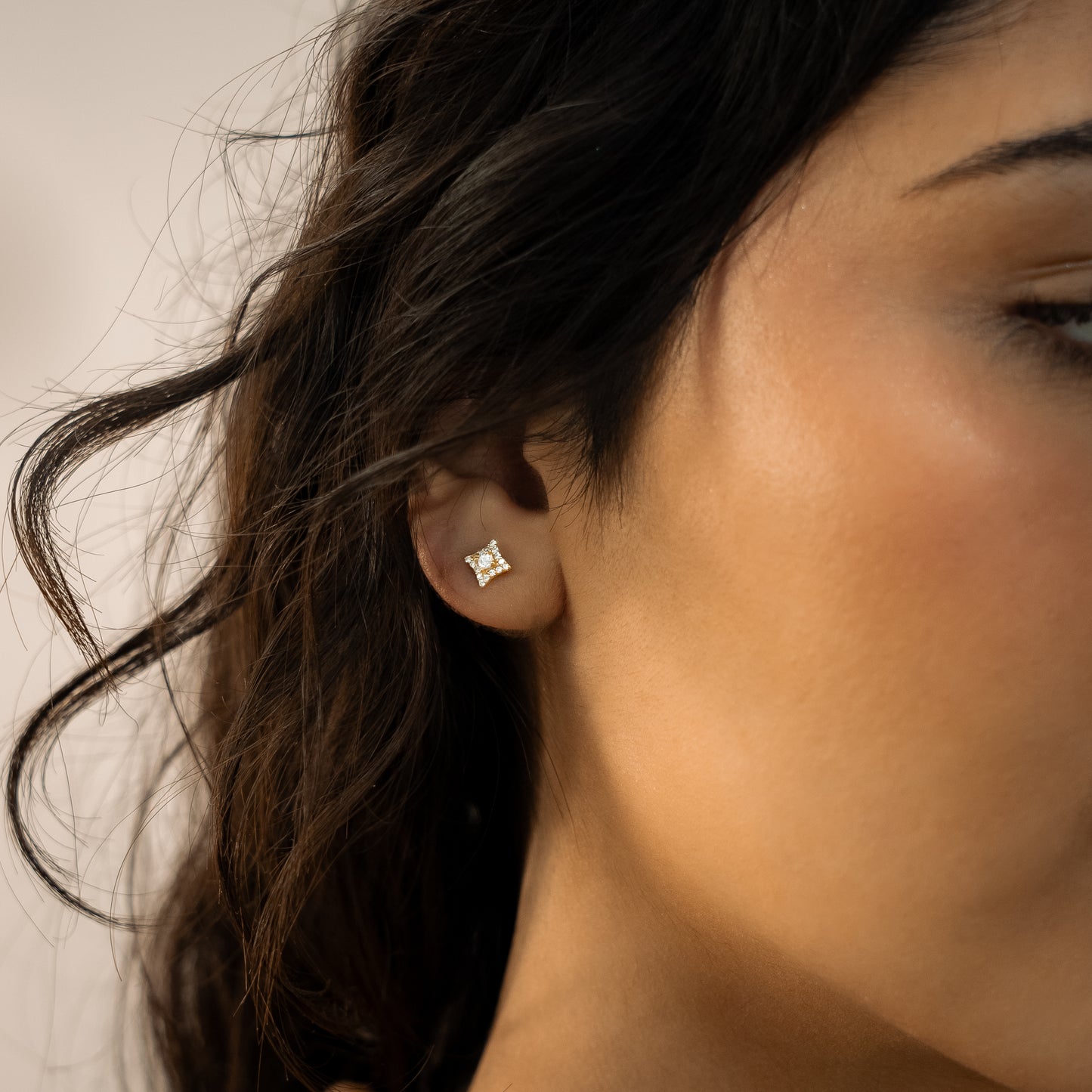 Star earrings dorées