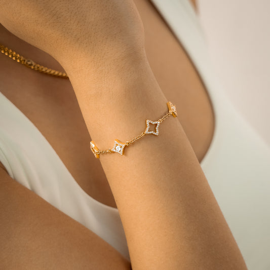 Mixed Star & Flower Bracelet Gold