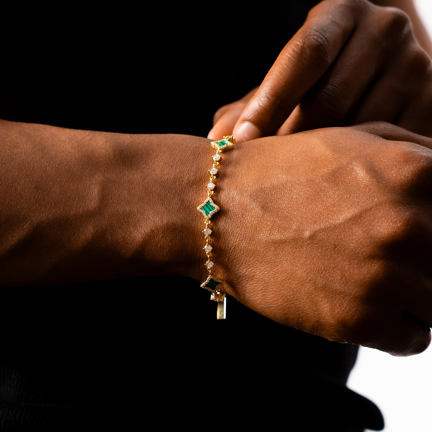 Gold Tennis Flower Bracelet - Green