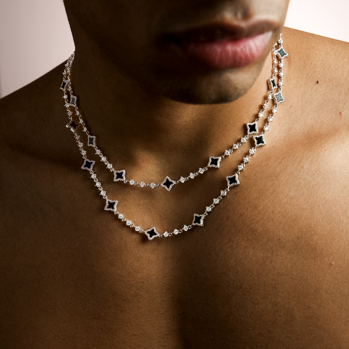 Chain Flower Tennis - 925 Sterling Silver / VVS Moissanite & Onyx