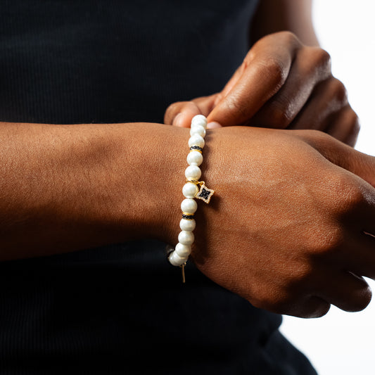 Gold Flower Pearl Bracelet - Black Stones